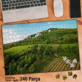 Asil Hobi Bağ Üzerindeki Beyaz Kayalıklar-Tarım-Tarla-Yapboz-Ayak Destekli 240 Parça Puzzle