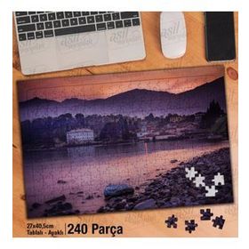 Asil Hobi Dağ-Ağaçlar-Evler-Deniz-Manzara Yapboz-Ayak Destekli Çerçeveli 240 Parça Puzzle
