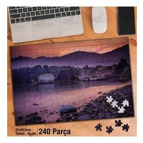 Asil Hobi Dağ-Ağaçlar-Evler-Deniz-Manzara Yapboz-Ayak Destekli Çerçeveli 240 Parça Puzzle