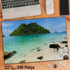 Asil Hobi Deniz Ortasında Ada-Tekne-Doğa-Manzara-Yapboz-Ayak Destekli 240 Parça Puzzle