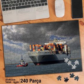 Asil Hobi Denizin Ortasında Yük Gemisi Yapboz-Ayak Destekli Çerçeveli 240 Parça Puzzle