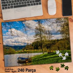 Asil Hobi Gökyüzü-Ağaçlar-Çimen-Kayık-Gölet Yapboz-Ayak Destekli Çerçeveli 240 Parça Puzzle