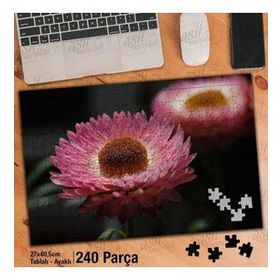 Asil Hobi Herdemyeşil-Çiçek-Pembe-Bitkiler Yapboz-Ayak Destekli Çerçeveli 240 Parça Puzzle