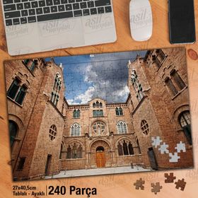 Asil Hobi İspanya-Bercelona-İnşşat-Mimari-Bina Yapboz-Ayak Destekli Çerçeveli 240 Parça Puzzle