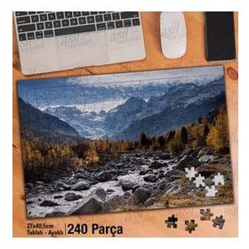 Asil Hobi Karlı Dağlar-Sararmış Çam Ağaçları Yapboz-Ayak Destekli Çerçeveli 240 Parça Puzzle