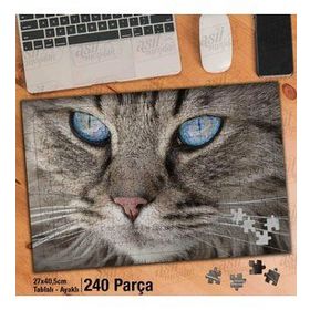 Asil Hobi Keskin Bakışlı Mavi Gözlü Kedi-Hayvan Yapboz-Ayak Destekli Çerçeveli 240 Parça Puzzle