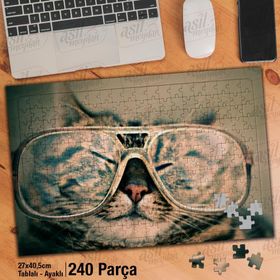 Asil Hobi Kocaman Gözlüklü Kedi-Sevimli Hayvan Yapboz-Ayak Destekli Çerçeveli 240 Parça Puzzle