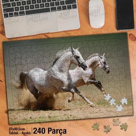 Asil Hobi Koşan Beyaz İki At-Vahşi Yaşam Yapboz-Ayak Destekli Çerçeveli 240 Parça Puzzle