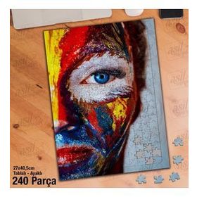 Asil Hobi Makyaj-Yüz-Kadın-Portre-Mavi Gözler Yapboz-Ayak Destekli Çerçeveli 240 Parça Puzzle