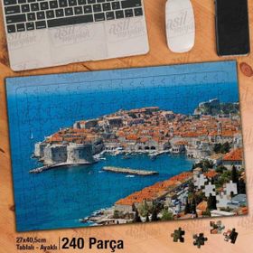 Asil Hobi Mavi Deniz-Hırvatistan-Evler-Mimari Yapboz-Ayak Destekli Çerçeveli 240 Parça Puzzle
