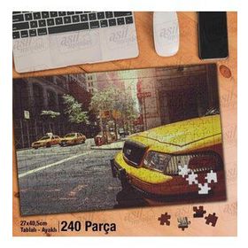 Asil Hobi Newyork Sokakları-Sarı Araba-Retro Yapboz-Ayak Destekli Çerçeveli 240 Parça Puzzle