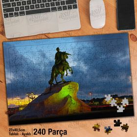 Asil Hobi Saint Petersburg Rusya'nın Atlı Heykeli Yapboz-Ayak Destekli Çerçeveli 240 Parça Puzzle