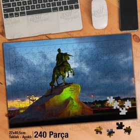 Asil Hobi Saint Petersburg Rusya'nın Atlı Heykeli Yapboz-Ayak Destekli Çerçeveli 240 Parça Puzzle