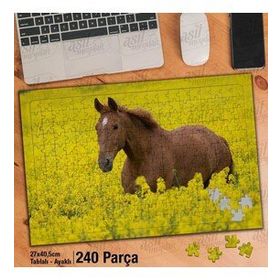 Asil Hobi Sarı Çiçekler Arasında Kahverengi At Yapboz-Ayak Destekli Çerçeveli 240 Parça Puzzle