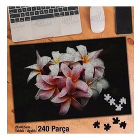 Asil Hobi Siyah Zeminde Pembe Beyaz Çiçek-Yasemin Yapboz-Ayak Destekli Çerçeveli 240 Parça Puzzle