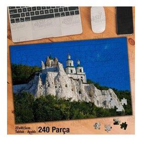 Asil Hobi Tebeşir Kaya Üzerinde Efsanevi Kilise Yapboz-Ayak Destekli Çerçeveli 240 Parça Puzzle