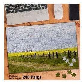 Asil Hobi Uzaktaki Evler-Çimen-Gökyüzü-Manzara Yapboz-Ayak Destekli Çerçeveli 240 Parça Puzzle