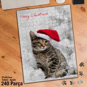 Asil Hobi Yeni Yıl-Kırmızı Şapkalı Kedi-Hayvan Yapboz-Ayak Destekli Çerçeveli 240 Parça Puzzle