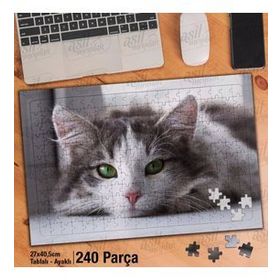 Asil Hobi Yeşil Gözlü-Gri Beyaz Kedi-Hayvan Yapboz-Ayak Destekli Çerçeveli 240 Parça Puzzle