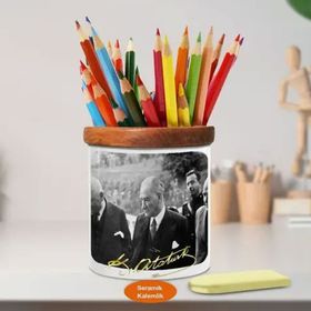 Asilmeydan 449423377 Takım Elbiseli Mustafa Kemal Atatürk Ahşap Seramik Kalemlik