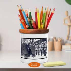Asilmeydan 449783428 Geçit Töreni Mustafa Kemal Paşa Ahşap Seramik Kalemlik