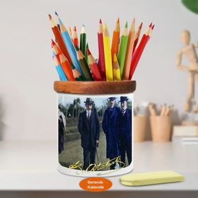 Asilmeydan 449784091 Arazi Keşfinde Mustafa Kemal Atatürk Ahşap Seramik Kalemlik
