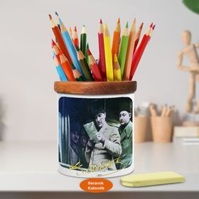 Asilmeydan 449785774 Telgraf Okuyan Kemal Atatürk Ahşap Seramik Kalemlik