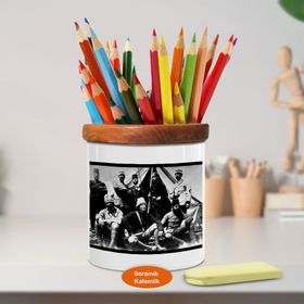 Asilmeydan 449831044 Çadır Başında Askerler Atatürk Ahşap Seramik Kalemlik