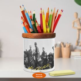 Asilmeydan 451761291 Başkomutan Gazi Mustafa Kemal Atatürk Ahşap Seramik Kalemlik