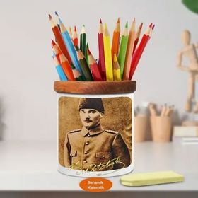 Asilmeydan 451786545 Üniformalı Mustafa Kemal Atatürk Ahşap Seramik Kalemlik