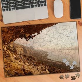 Asilmeydan 455905718 240 Parça Dağa Tırmanan Maceracı Puzzle Yapboz Tablo