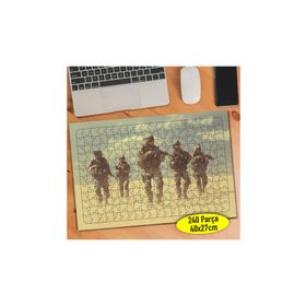 Asilmeydan 456563603 240 Parça Üniformalı Askerler Puzzle Yapboz Tablo