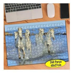 Asilmeydan 456731878 240 Parça Sahilde Koşan Atlar Puzzle Yapboz Tablo