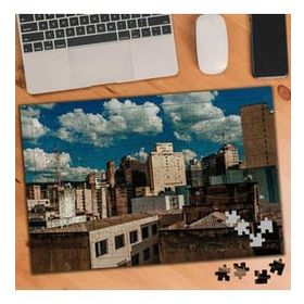 Asilmeydan Bulutlu Gökyüzü Altında Binalar 240 Parça 27x40.5 cm Puzzle Yapboz Tablo