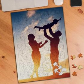 Asilmeydan Gün Batımında Mutlu Aile 240 Parça 27x40 cm Puzzle Yapboz Tablo
