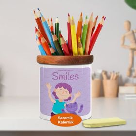 Asilmeydan Mutlu Kedi ve Küçük Kız Ahşap Seramik Kalemlik