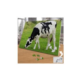Asilmeydan Otlanan Sevimli Inek 240 Parça 104730099 Puzzle Yapboz Tablo