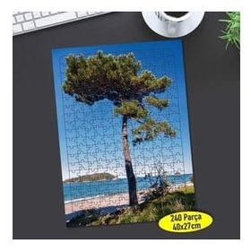 Asilmeydan Sahilde Yeşil Ağaç 240 Parça 27x40 cm Puzzle Yapboz Tablo