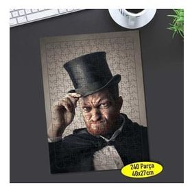 Asilmeydan Sihirbaz Şapkalı Adam 240 Parça 27x40 cm Puzzle Yapboz Tablo