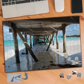 Asilmeydan Tahta Köprü Ve Deniz Manzarası 240 Parça 27x40 cm Puzzle Yapboz Tablo