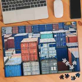 Asilmeydan Tershanede Renkli Konteynerlar 240 Parça 27x40.5 cm Puzzle Yapboz Tablo