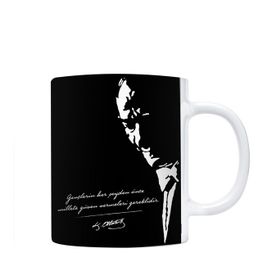 Atatürk Gençlerin Her Şeyden Önce Kupa Bardak