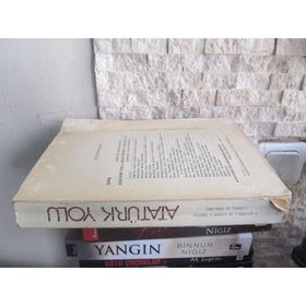 ATATÜRK'ÜN YOLUNDA UYARMALAR - AYTEKIN ERTUĞRUL