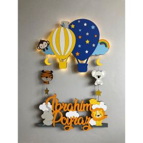 Atölye Selçukum Sarı-Mavi Uçan Balon & Hayvanlar Işıklı İsme Özel Ahşap Bebek Odası Kapı Süsü