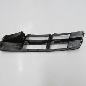 Audi Q7 12 14 Sağ Siyah Ön Tampon Panjuru