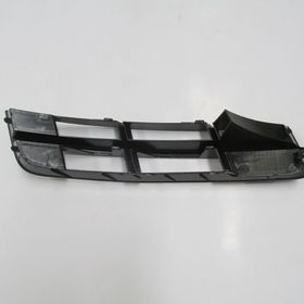 Audi Q7 12 14 Sol Siyah Ön Tampon Panjuru