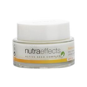 Avon Nutra Effects Radiance SPF 20 50 ml Gündüz Kremi