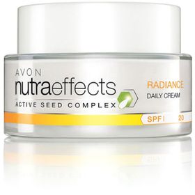 Avon Nutra Radiance SPF20 Nemlendirici Yüz Kremi