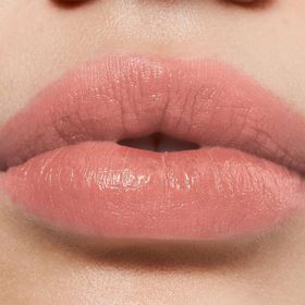 Avon Power Stay Liquid Stain Stay The Night Mat Ruj