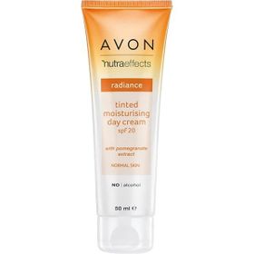 Avon True Nutra Effects Radiance 50 ml Renkli Yüz Nemlendiricisi